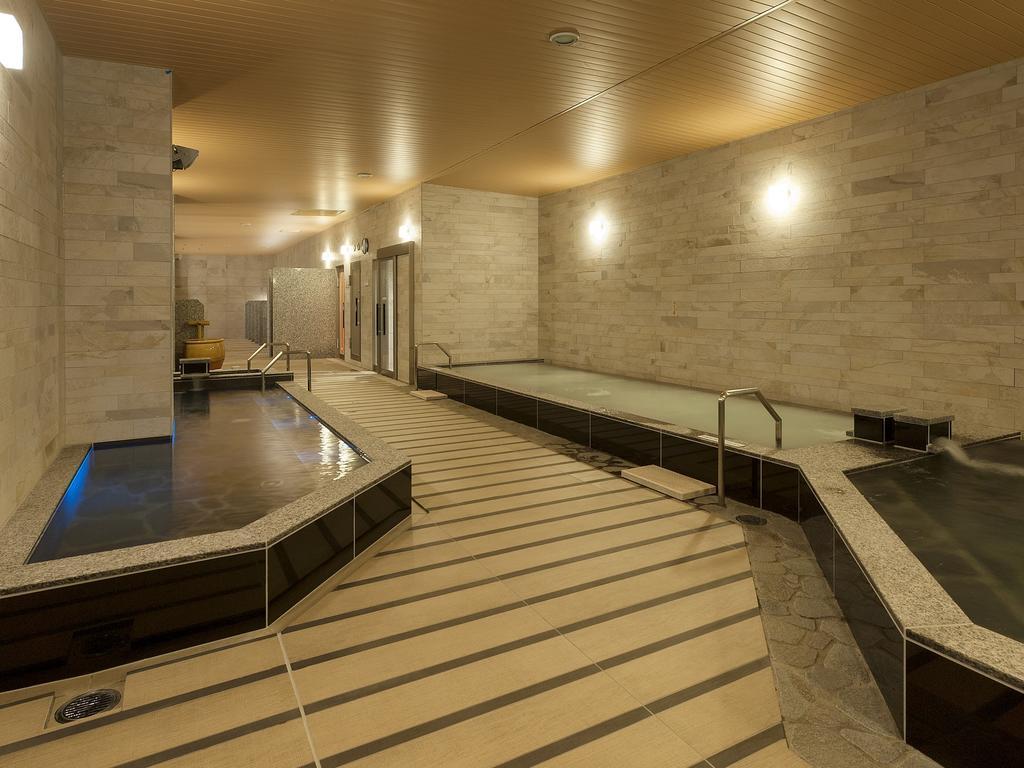 Apa & Tokyo Bay Makuhari Hotel