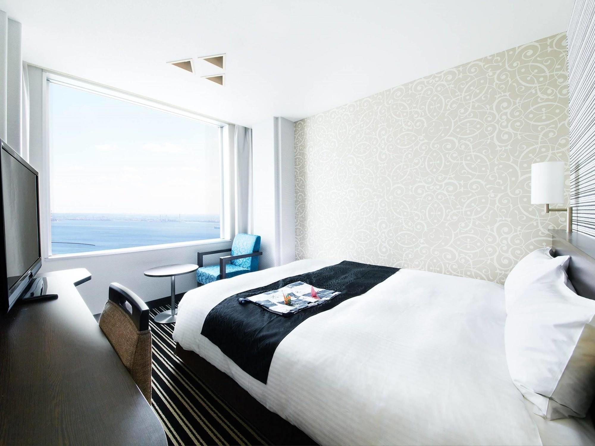 Hotel Apa & Tokyo Bay Makuhari 3*